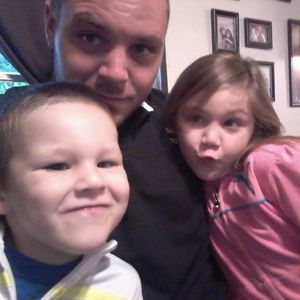 Meet your Posher, Devin